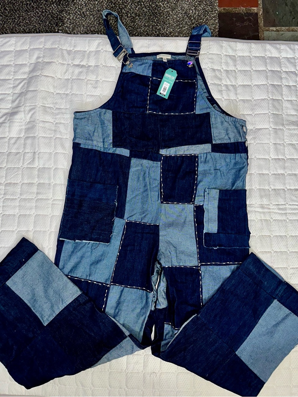 Earthbound trading co. patchwork denim overalls – women’s size large – nwt boho